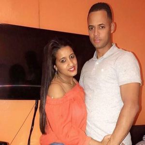 Meet your Posher, Estefania